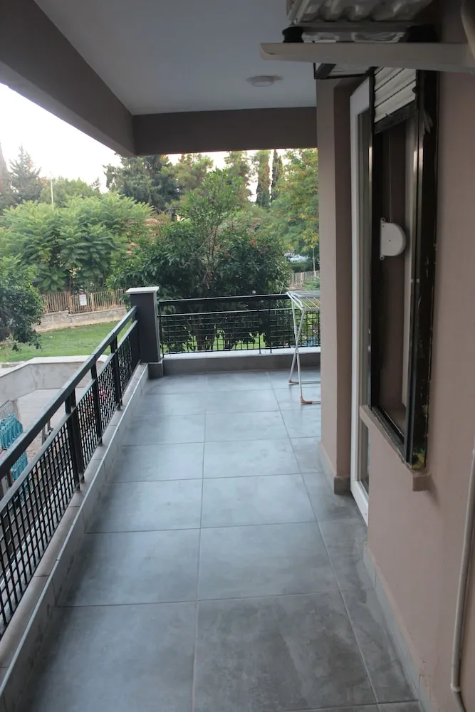 Standard Süit, Özel Banyo, Bahçe Manzaralı
