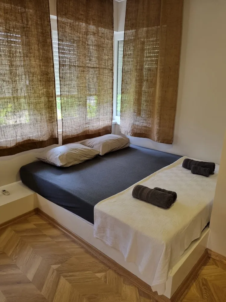Standard Süit, Özel Banyo, Bahçe Manzaralı