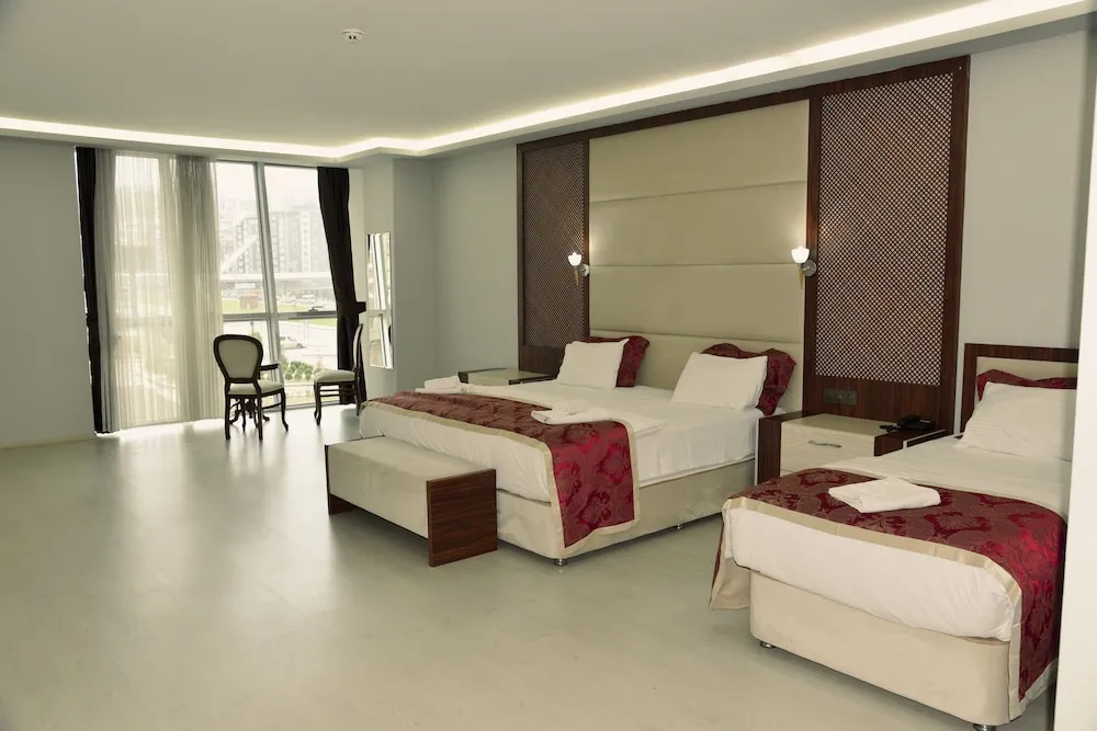 Comfort Dört Kişilik Oda, Şehir Manzaralı