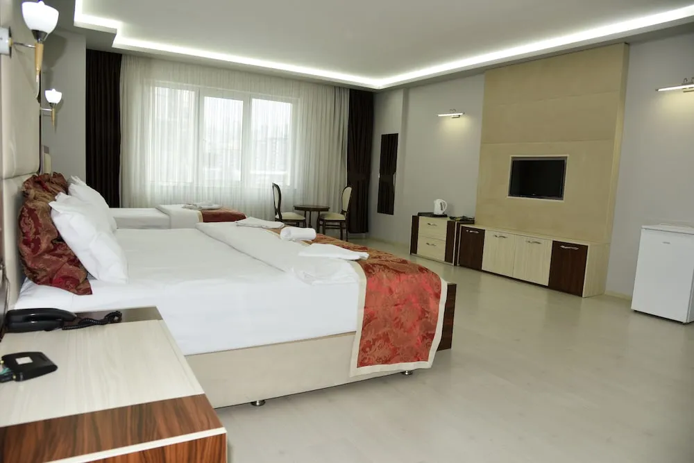 Comfort Dört Kişilik Oda, Şehir Manzaralı