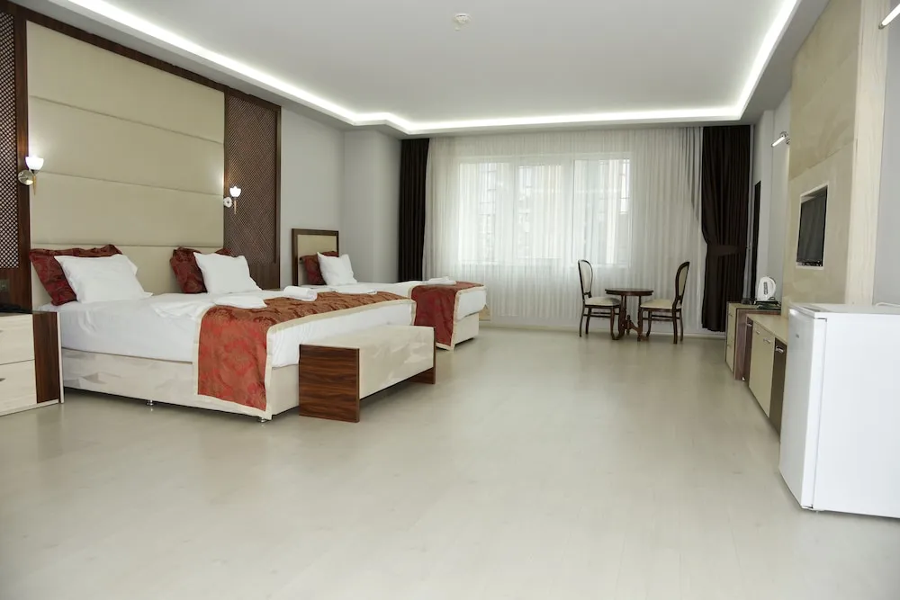 Comfort Dört Kişilik Oda, Şehir Manzaralı
