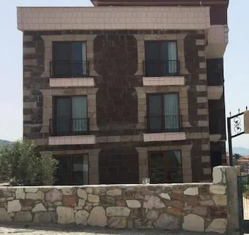 Tepedeki Ev Apart