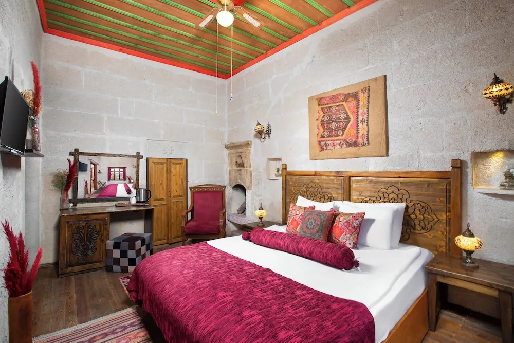 Deluxe Room with Jacuzzi
