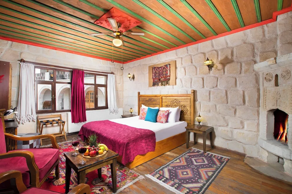 Deluxe Room with Jacuzzi