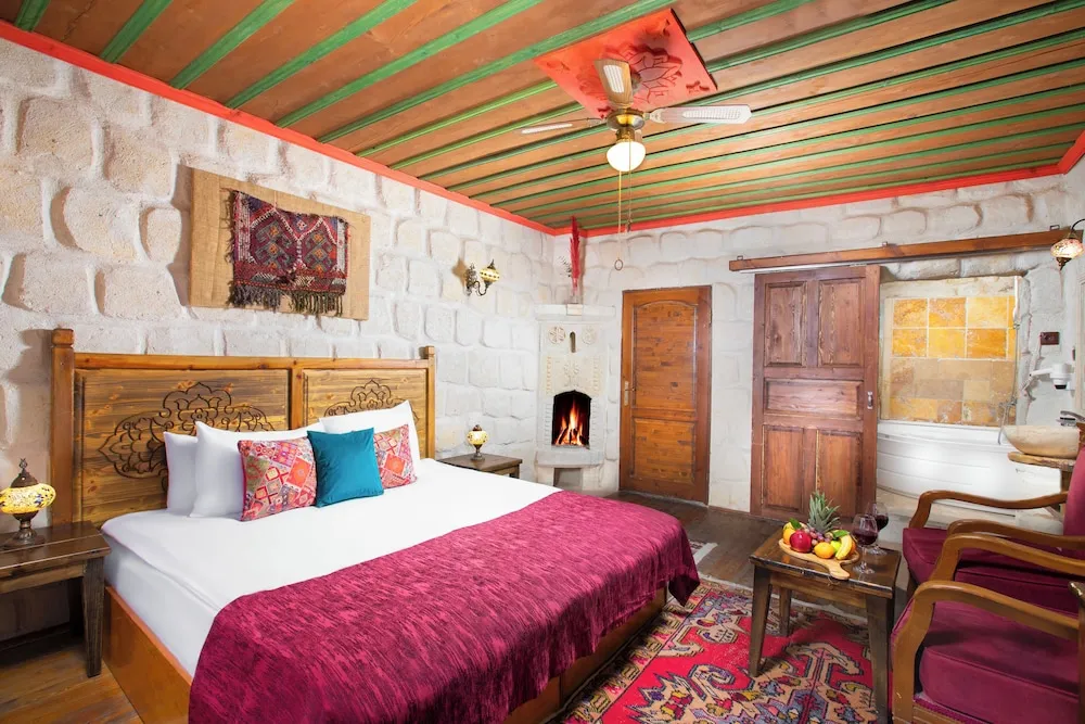 Deluxe Room with Jacuzzi