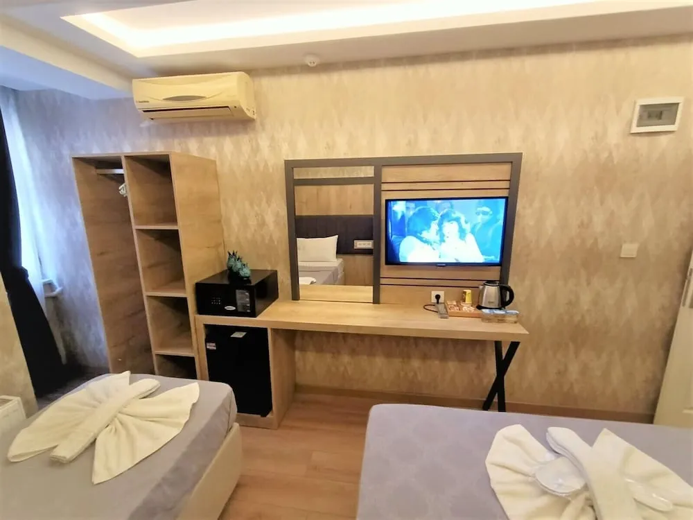 Standard Üç Kişilik Oda