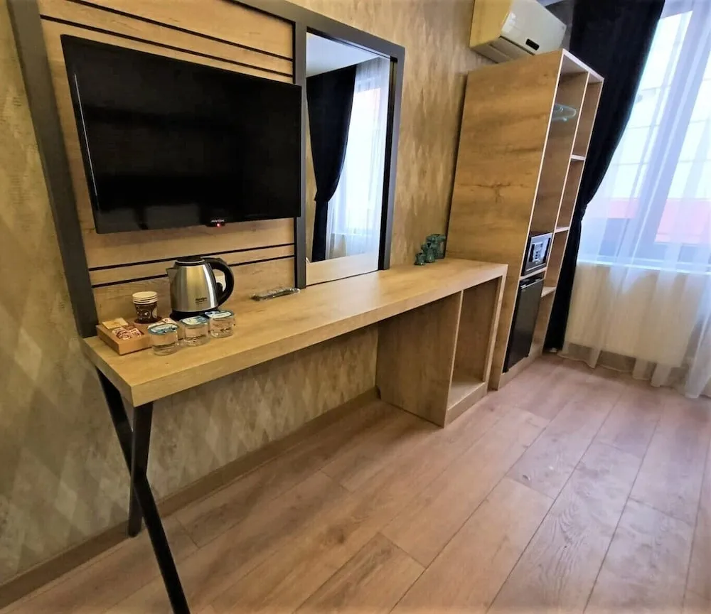 Standard Tek Büyük Yataklı Oda