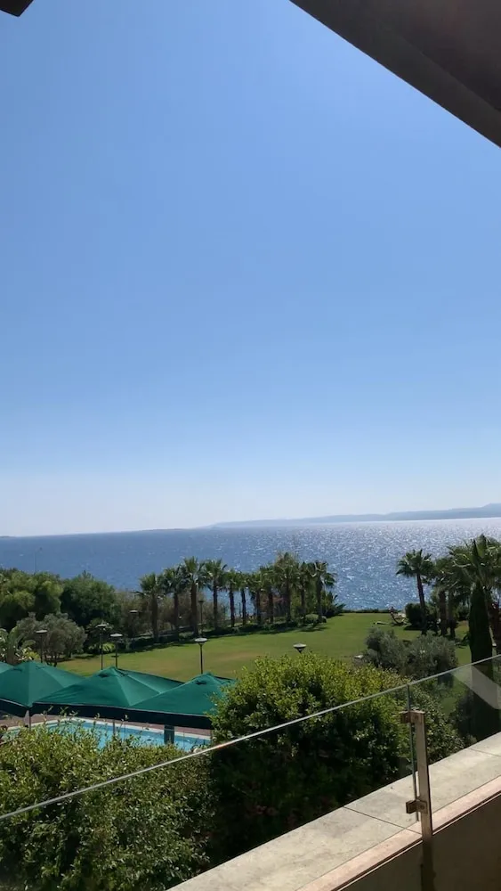 Deluxe Tek Büyük veya İki Ayrı Yataklı Oda, 1 Yatak Odası, Balkon, Deniz Manzaralı
