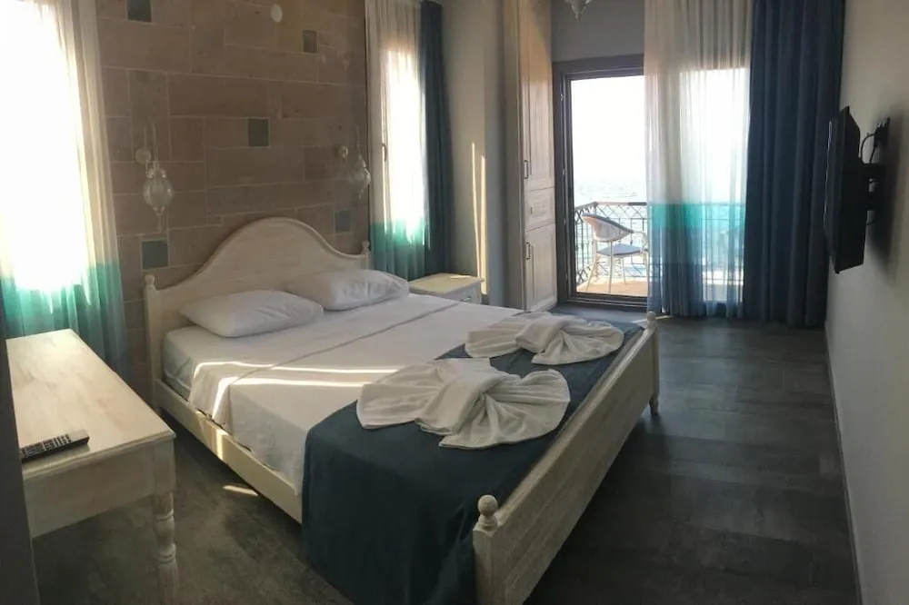 Tek Büyük Yataklı Oda, Deniz Manzaralı