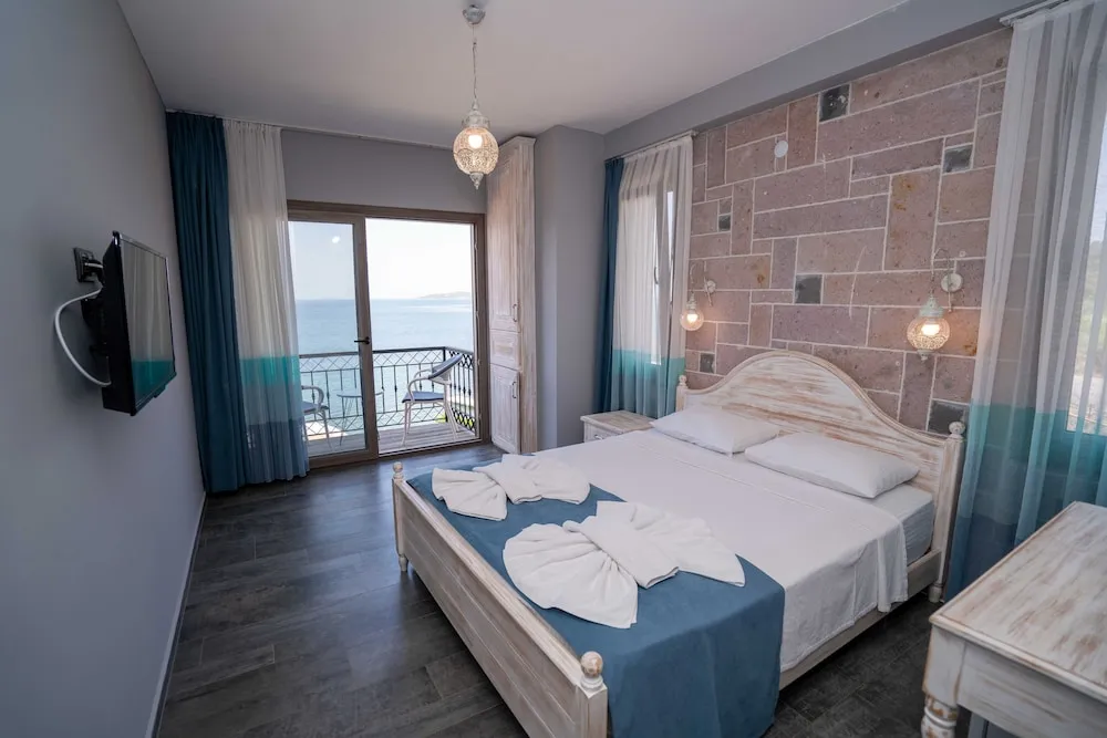 Tek Büyük Yataklı Oda, Deniz Manzaralı