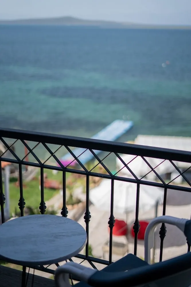 Tek Büyük Yataklı Oda, Deniz Manzaralı