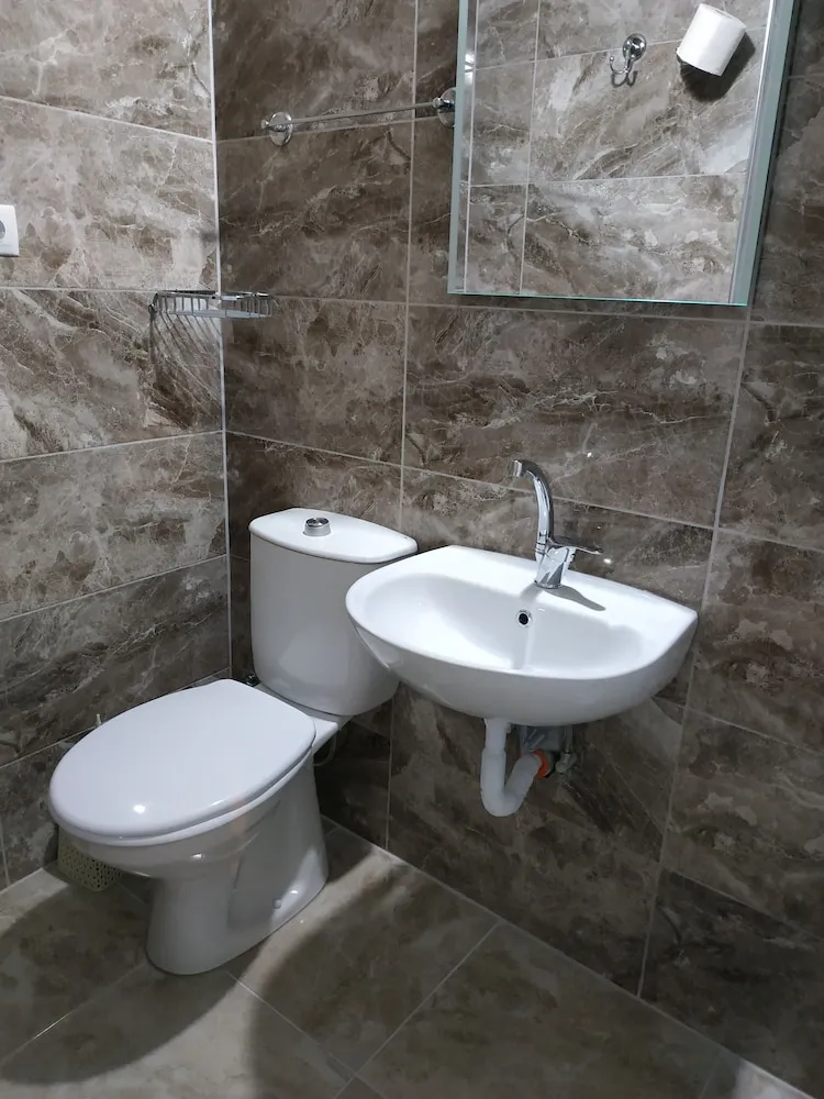 Basic Oda, Birden Çok Yatak, Sigara İçilmez, Kısmi Deniz Manzaralı