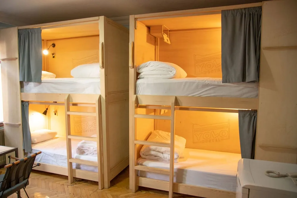 Female Dorm for 6 Beds