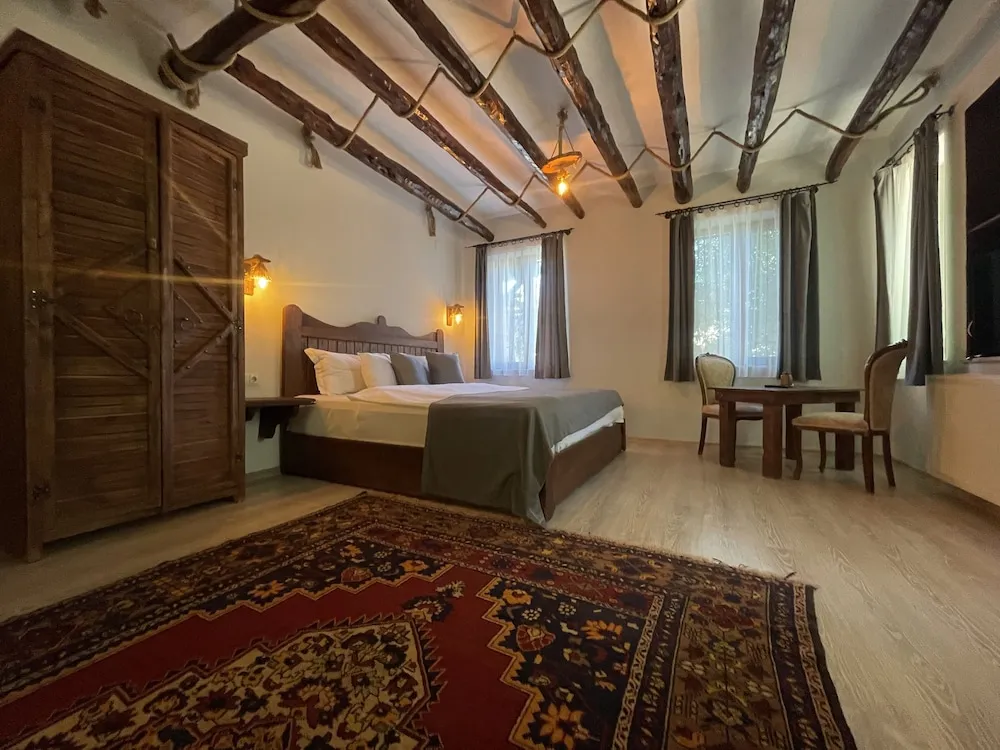 Honeymoon Süit, Sıcak Su Küveti, Bahçe Manzaralı