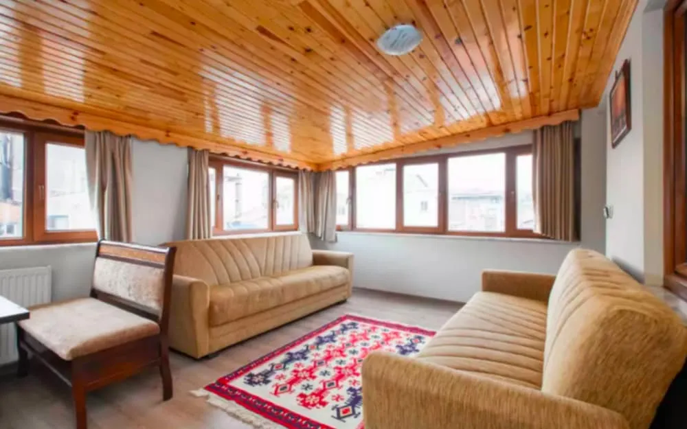 Çatı Katı Süiti (Penthouse), Şehir Manzaralı