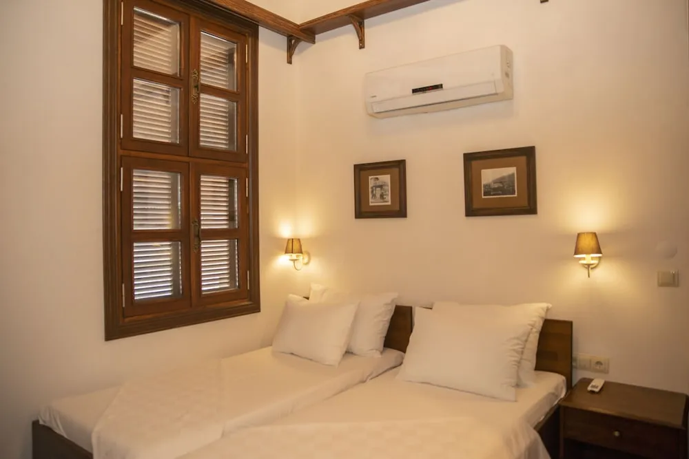 Classic Double or Twin Room Bakras