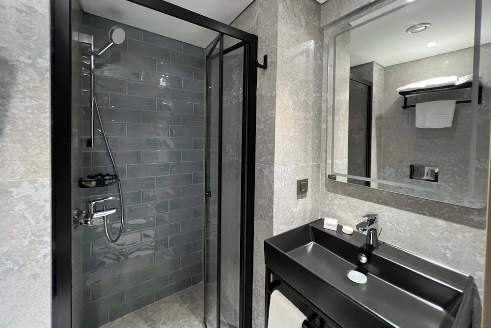 Standard Tek Büyük Yataklı Oda, Balkon