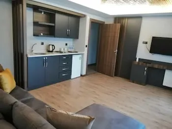 Ferah Suites Hotel