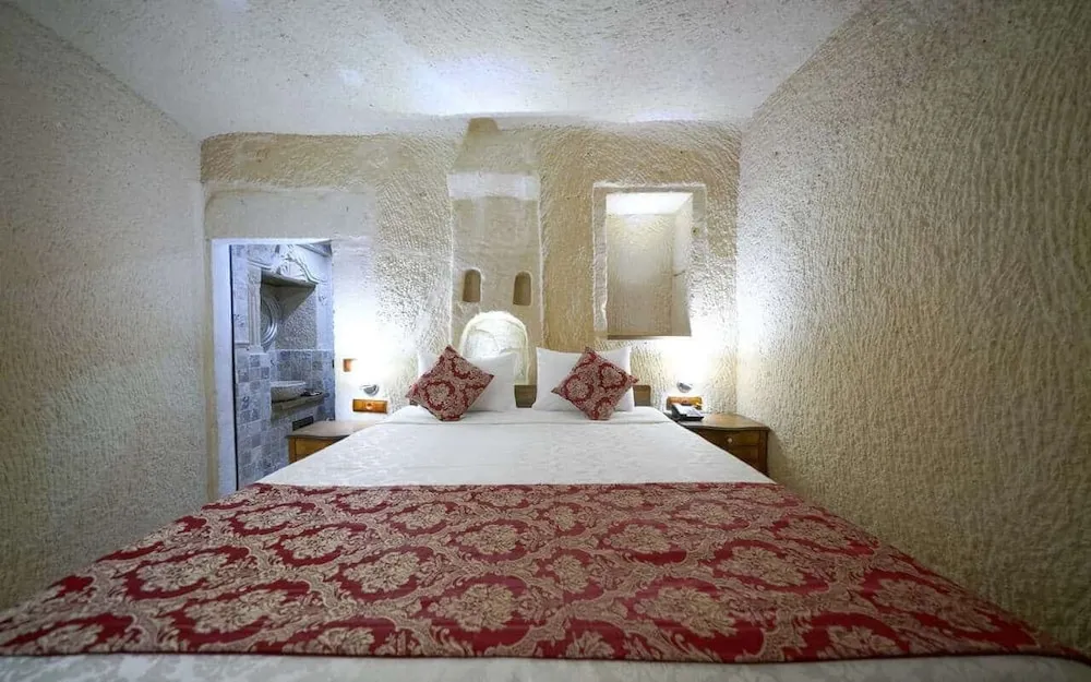 Standart Cave Room