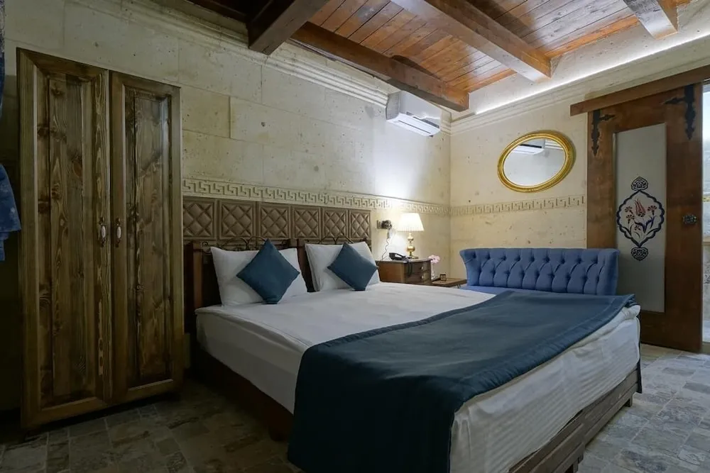 Standard Tek Büyük Yataklı Oda