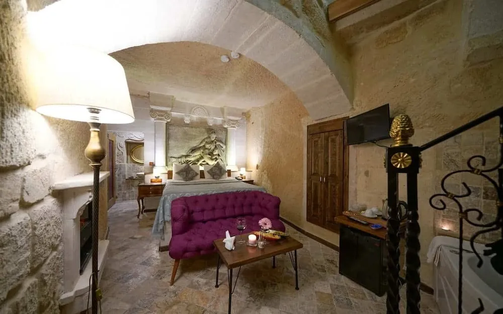 Deluxe Tek Büyük Yataklı Oda