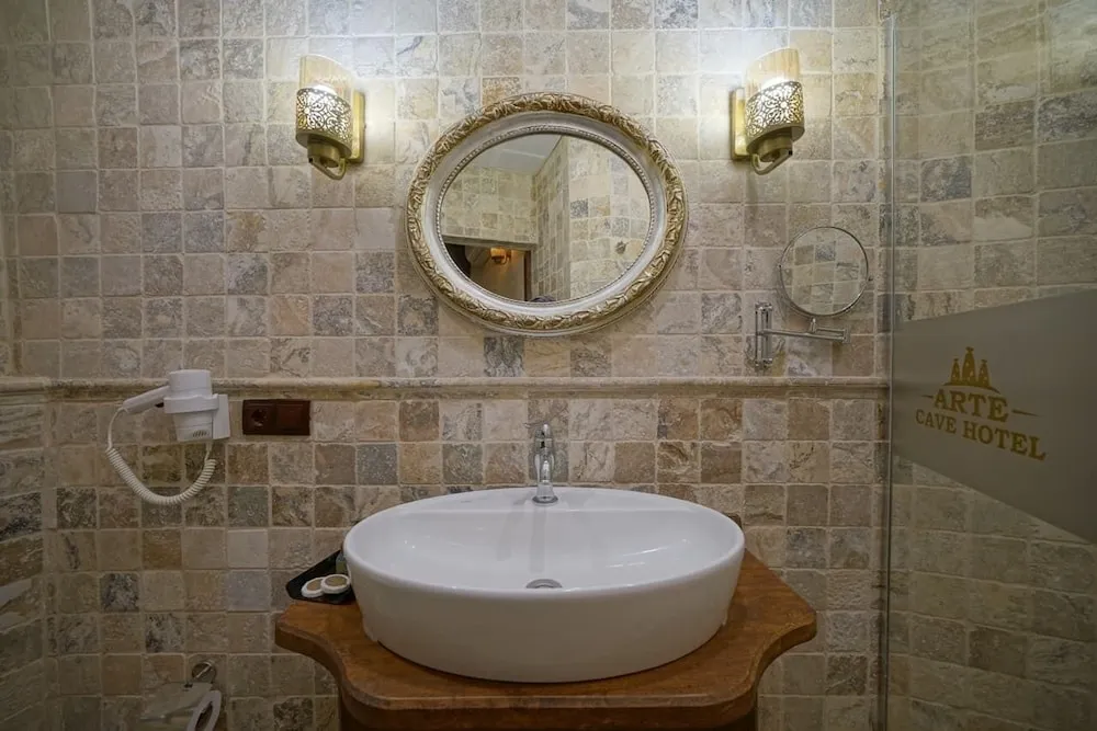 Classic Tek Büyük Yataklı Oda, 1 Büyük (Queen) Boy Yatak