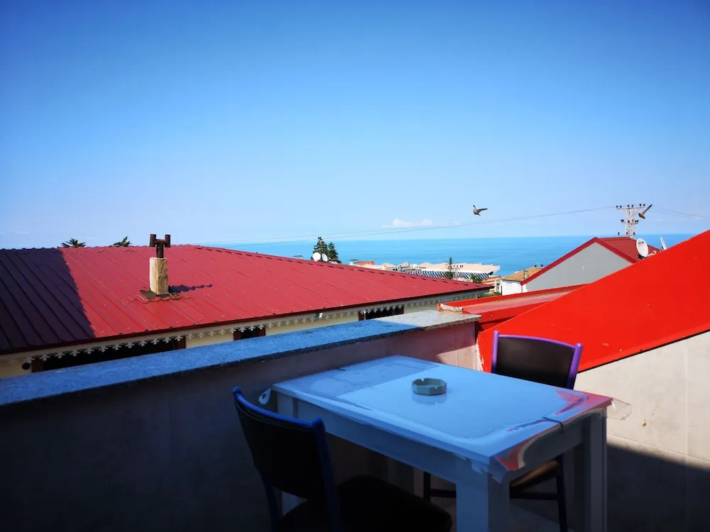 Apart Daire, Deniz Manzaralı