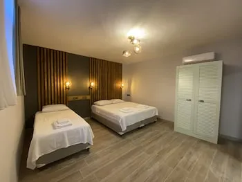 Elyada Otel ve Bağ Evi (+8 Yaş)