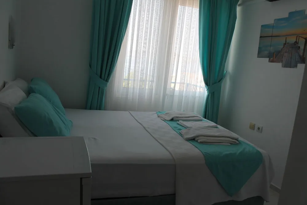 Standard Tek Büyük Yataklı Oda, Deniz Manzaralı