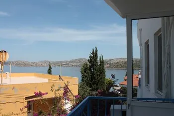 Saranda Beach Pansiyon
