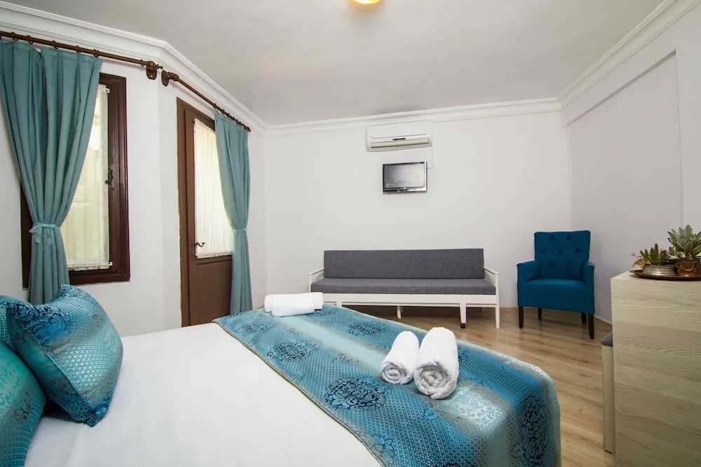 Standard Oda, Havuz Manzaralı