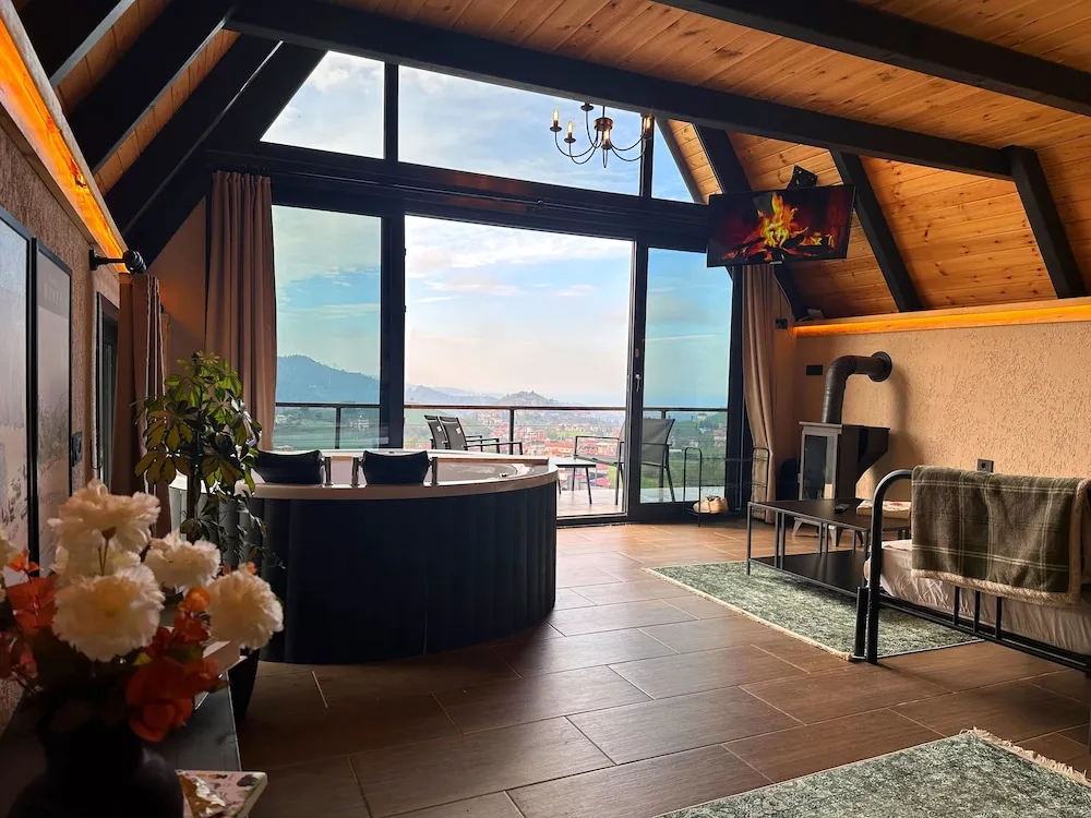 Luxury Kır Evi, Dağ Manzaralı