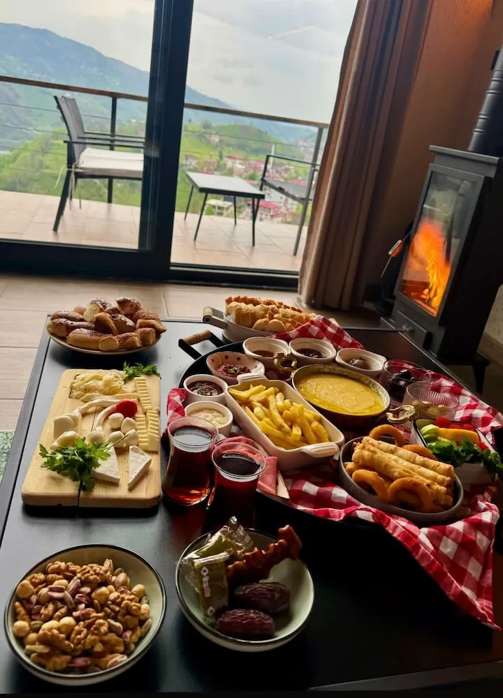 Luxury Kır Evi, Dağ Manzaralı