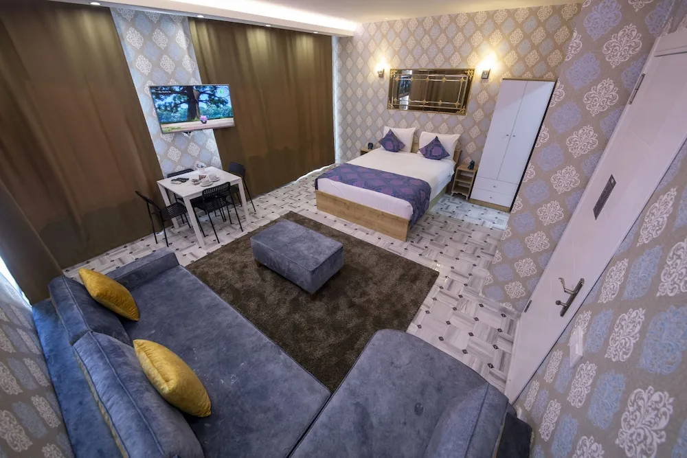 Deluxe Double Room with Balcony and Sea View