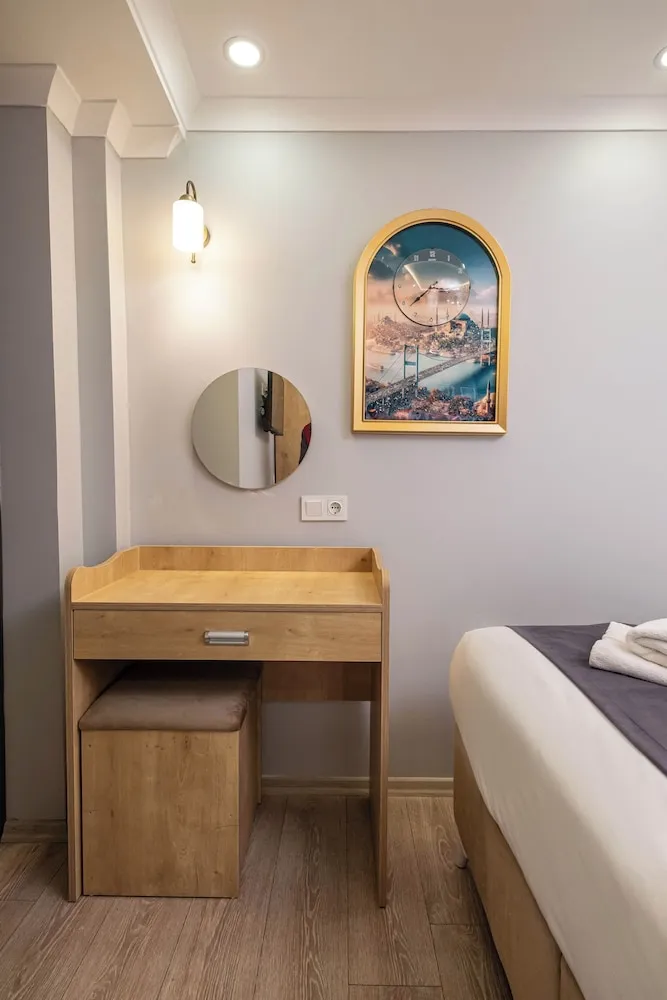 Deluxe Üç Kişilik Oda