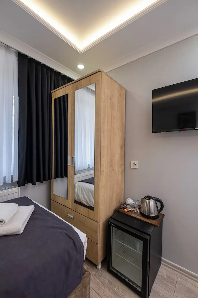 Deluxe Üç Kişilik Oda