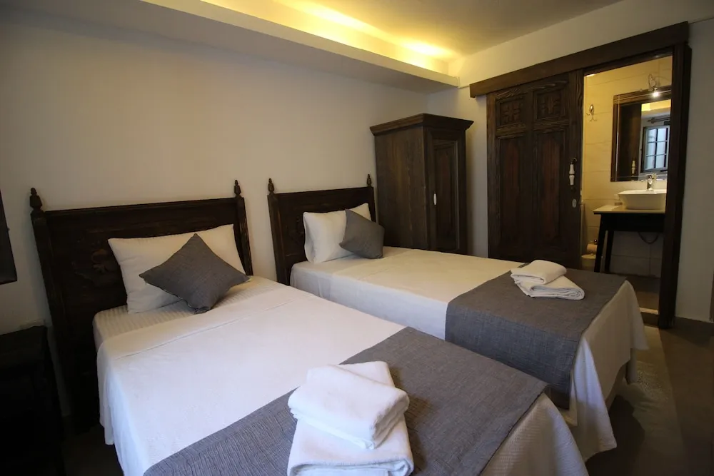 Economy İki Ayrı Yataklı Oda (Bodrum Katı)