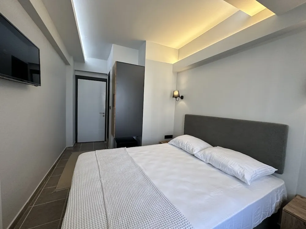 Economy Tek Büyük Yataklı Oda