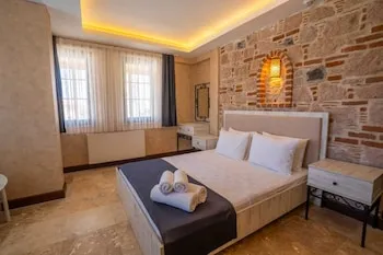 Cunda Taşçı Otel