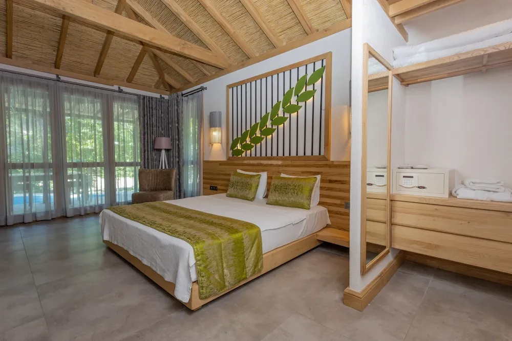 Deluxe Bungalov, Kişiye Özel Havuzlu, Bahçe Manzaralı