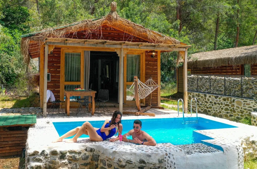 Deluxe Bungalov, Kişiye Özel Havuzlu, Bahçe Manzaralı