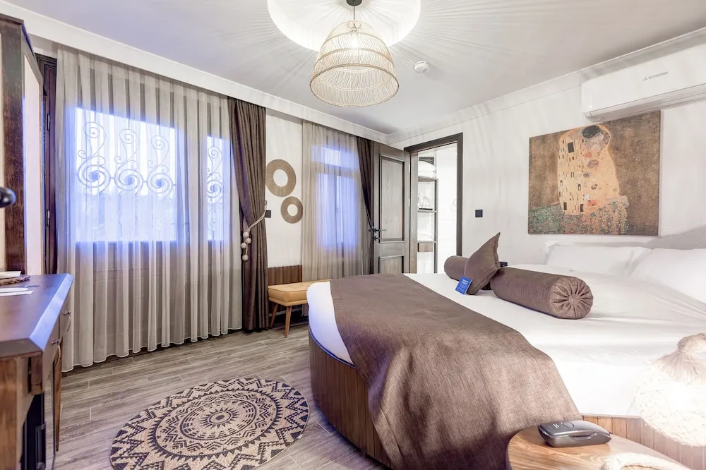 Superior Tek Büyük Yataklı Oda, Balkon