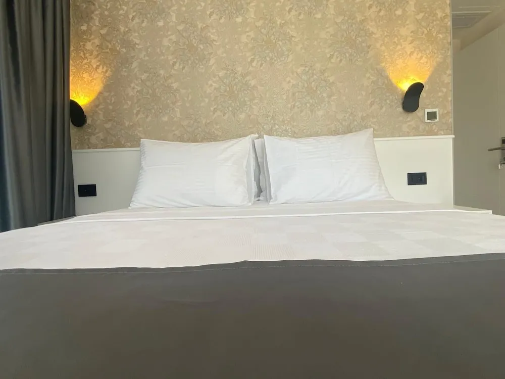 Comfort Tek Büyük Yataklı Oda, Şehir Manzaralı