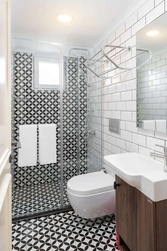 Tek Büyük Yataklı Oda, Deniz Manzaralı