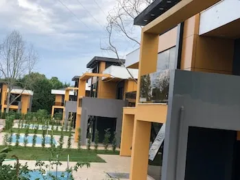 Yakut Villa