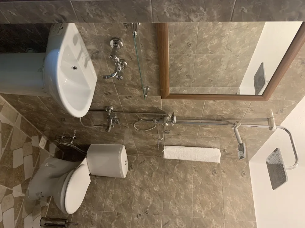 Standard Üç Kişilik Oda