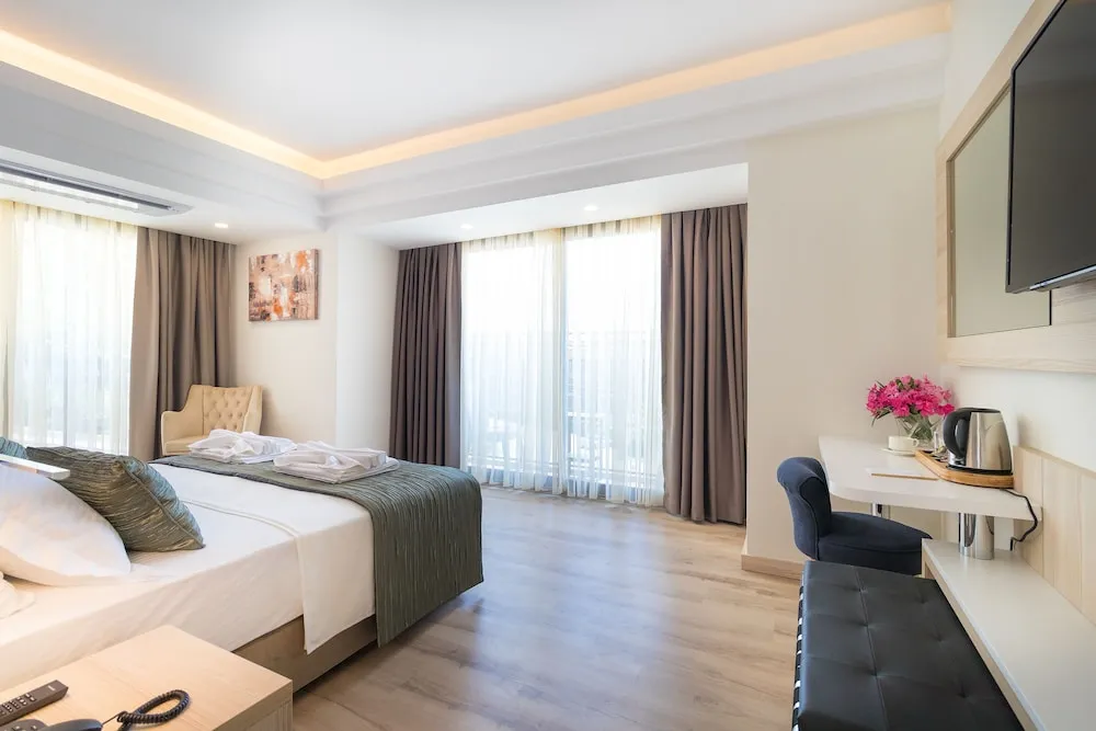 Deluxe Tek Büyük Yataklı Oda, Dağ Manzaralı