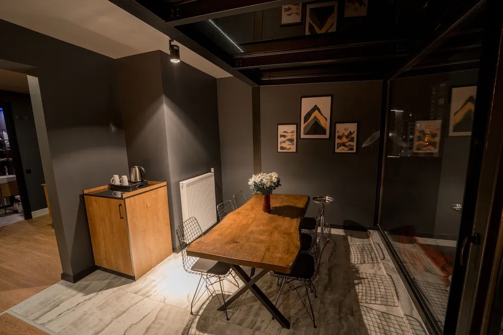 Deluxe Suite Room - SKI PACKAGE