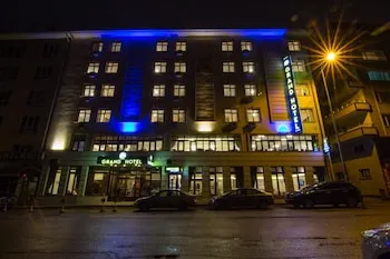 An Grand Hotel