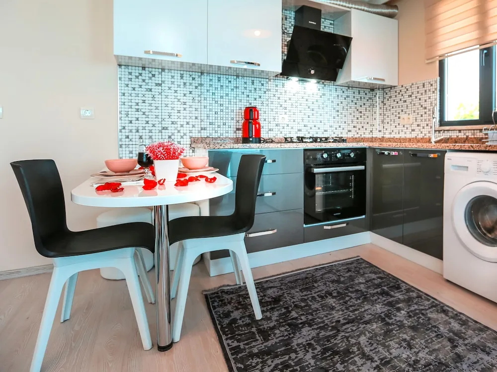 Apart Daire, 2 Yatak Odası, Kısmi Deniz Manzaralı